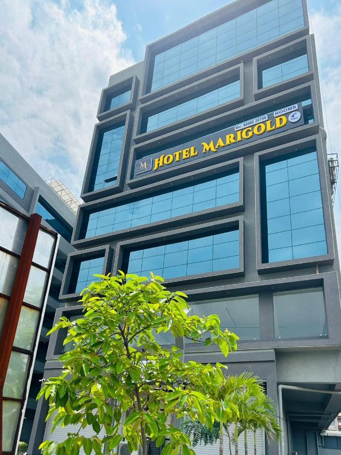 Hotel Marigold Naroda أحمد أباد المظهر الخارجي الصورة